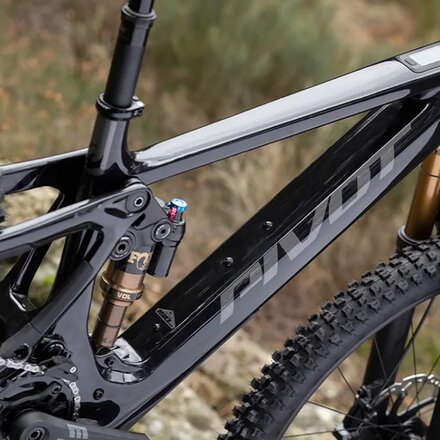 Pivot - Shuttle AMP'd Ride GX Transmission E-Bike