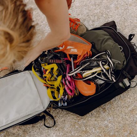 Peak Design - Outdoor 25L Backpack