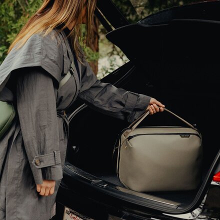 Peak Design - Travel Weekender 25L Backpack