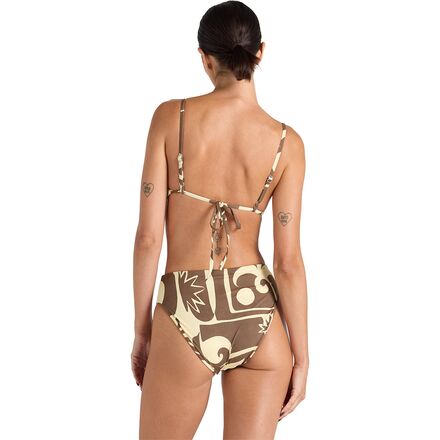 Poolside Paradiso - Beachcomber Scoop Bralette Tie Bikini Top - Women's