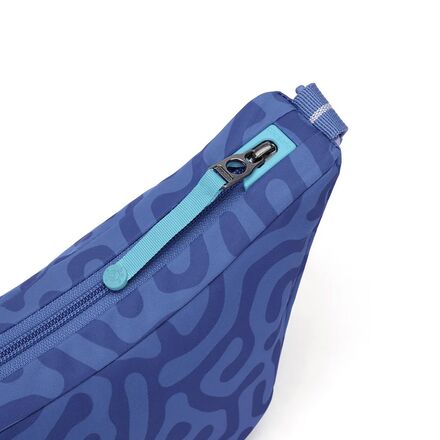 Pacsafe - Go Lunar Crossbody Bag