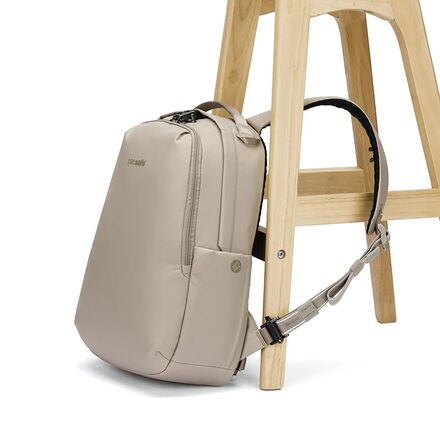 Pacsafe - V 16L Anti-Theft All-Around Backpack