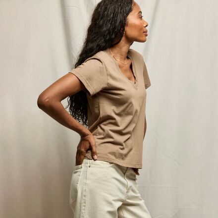 perfectwhitetee - Hendrix Cotton Boxy V Neck T-Shirt - Women's