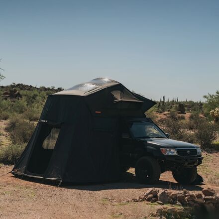 ROAM Adventure Co - Vagabond 2.0 Rooftop Tent: 3-Person 3-Season