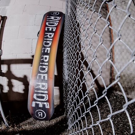 Ride - Benchwarmer Snowboard - 2026