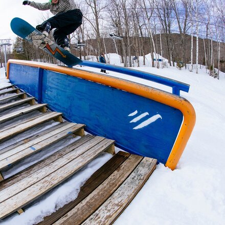 Rome - Stale Fish w/ Katana AW FASE Pro Snowboard Bundle