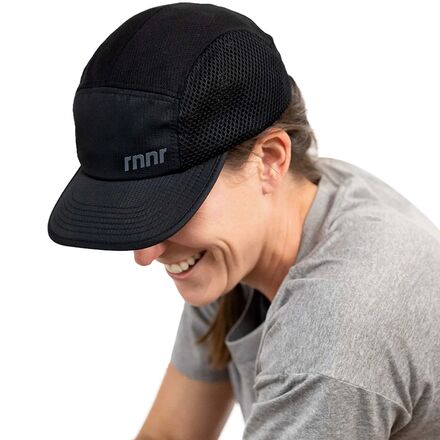 rnnr - Distance Hat