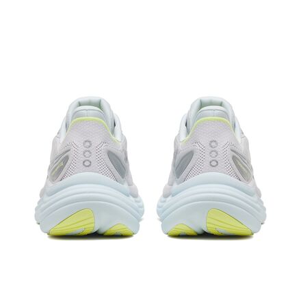 Saucony - Triumph 24 Running Shoe - Women's
