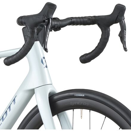 Scott - Addict 30 105 Di2 Road Bike
