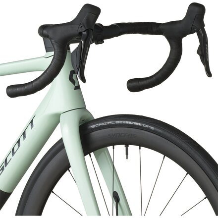Scott - Addict RC 30 105 Di2 Road Bike