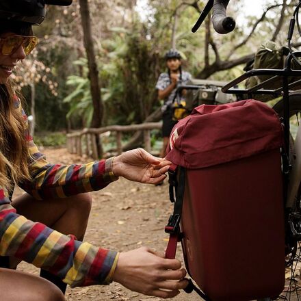Specialized - x Fjallraven Cool Cave