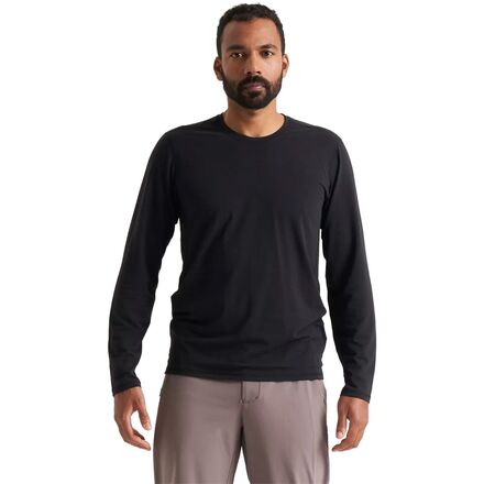 Traction Long Sleeve T-Shirt - Men's