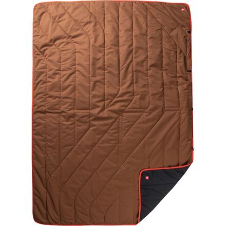 686 - Waterproof Hooded Puffer Blanket