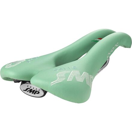 Avant Saddle