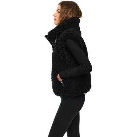 SAM - Sherpa Vest - Women's