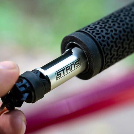 Stan's NoTubes - Incredible Dart Tubeless Repair Tool