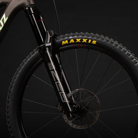 Santa Cruz Bicycles - Nomad CC GX AXS Transmission Mountain Bike