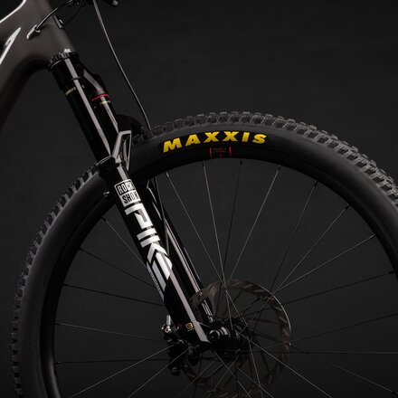 Santa Cruz Bicycles - Tallboy 6 CC X0 AXS Carbon Wheel Mountain Bike - 2027