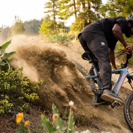 Santa Cruz Bicycles - Vala CC XT Di2 Reserve E-Bike
