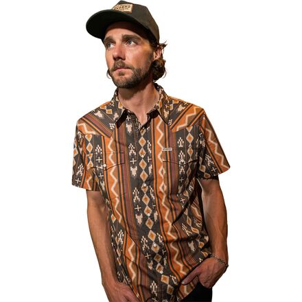 The Wyatt Pearl Snap SS Print Shirt - Men's
