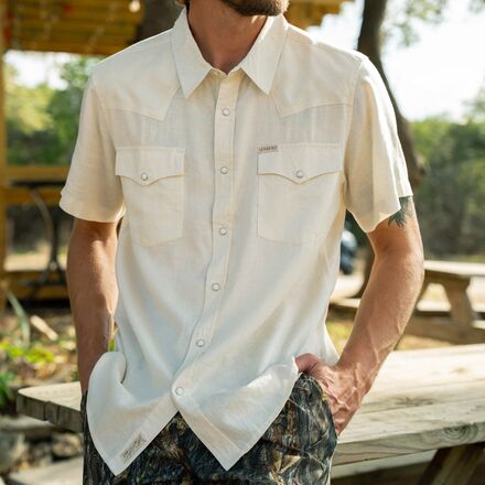 Sendero Provisions Co. - The Wyatt Pearl Snap SS Solid Shirt - Men's