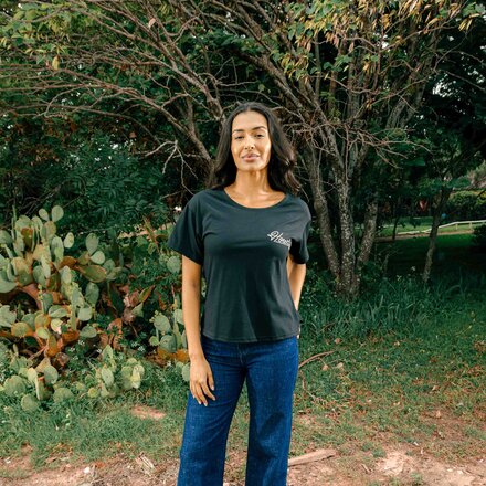 Sendero Provisions Co. - Howdy Basic T-Shirt - Women's