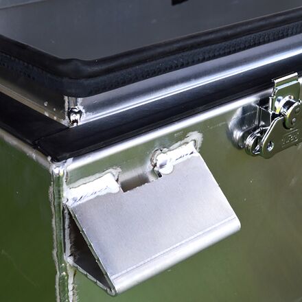 Salamander Paddle Gear - Aluminum Dry Box