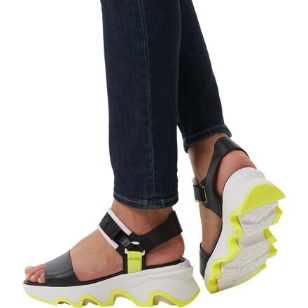 SOREL - Kinetic Impact Y-Strap High Sandal - Women's