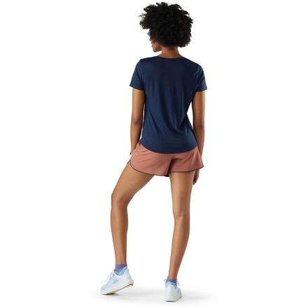 Smartwool - Merino Sport 120 V-Neck Short-Sleeve Top - Women's