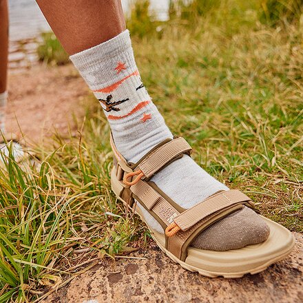 Smartwool - Hike Light Cushion Otter Float Crew Sock - Women's