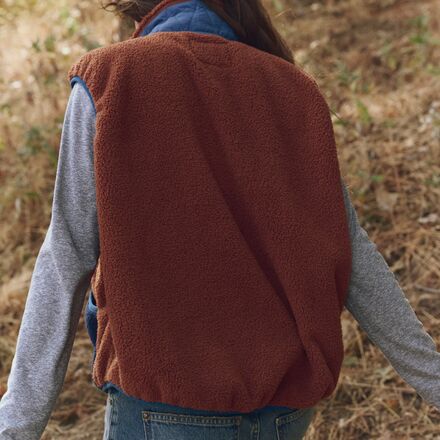 The Great Outdoors - The Plush Tundra Vest - Women's