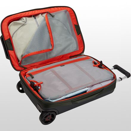 Thule - Subterra Rolling Carry-On 22in Bag