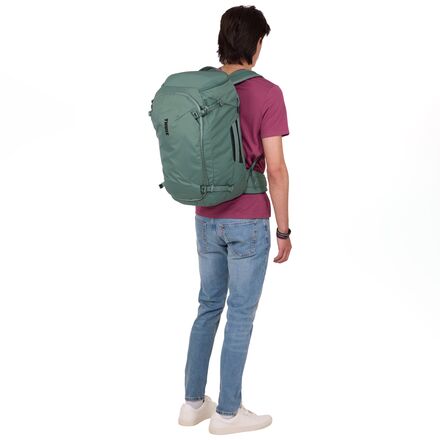 Thule - Landmark Travel 40L Pack