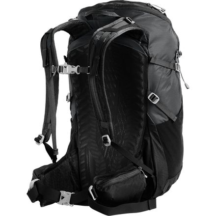 The North Face - Litus 32L Backpack