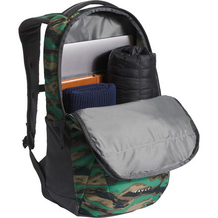 The North Face - Vault 26L Backpack