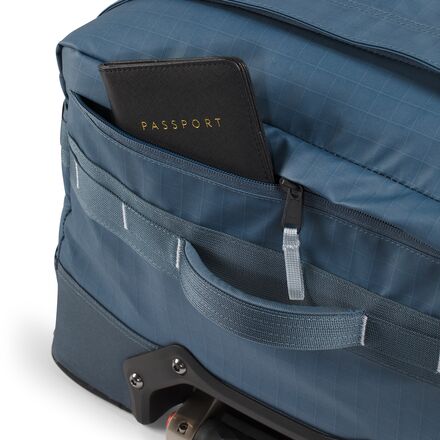 The North Face - Base Camp Voyager 29in Roller Luggage