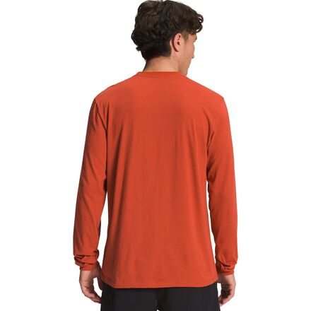 The North Face - Long-Sleeve Hit Graphic T-Shirt - Men's