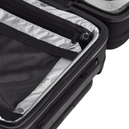 The North Face - All Weather 4-Wheeler 22in Roller Luggage