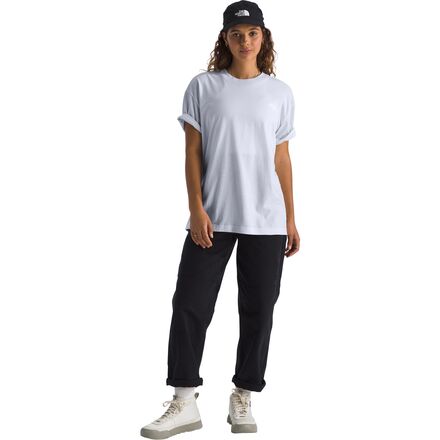 The North Face - Short-Sleeve Evolution Oversized T-Shirt - Women's