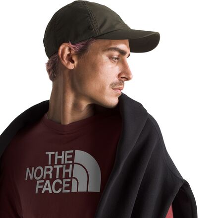 The North Face Short-Sleeve Core Half Dome T-Shirt - Men's - Clothing
