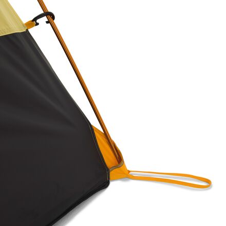 The North Face - Universal Wawona 3 Tent: 3 Person 3-Season