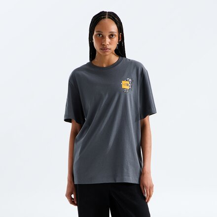 The North Face - Gear Up Get Out Relaxed Short-Sleeve Graphic T-Shirt