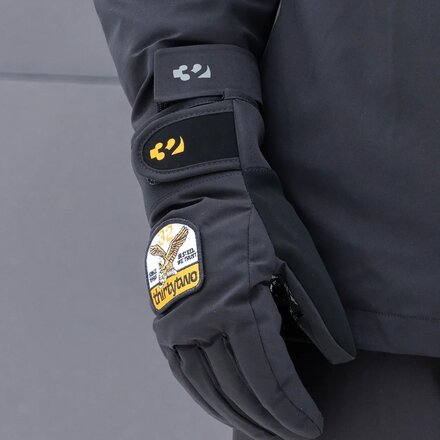 ThirtyTwo - Gateway Glove