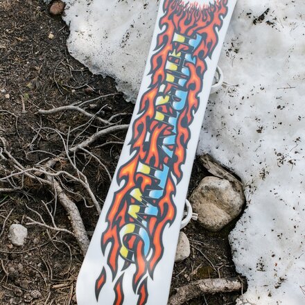 ThirtyTwo - Cold World w/ Basin FASE Snowboard Bundle