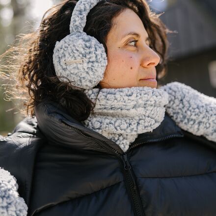 Turtle Fur - Comfort Lush Single-Layer Neck Gaiter