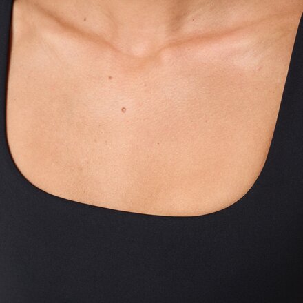 TravisMathew - Moveknit Bonded Tank Top - Women's