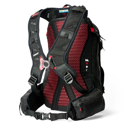 USWE - Zippered VST 16L Daypack