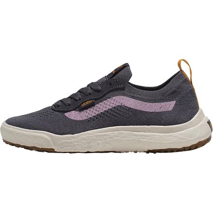 Vans - Ultrarange VR3 Shoe - Women's