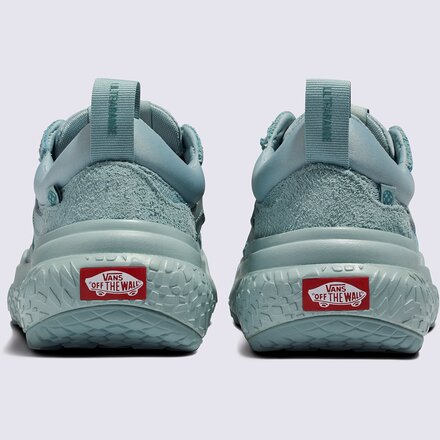 Vans - MTE Ultrarange Neo VR3 Shoe - Women's