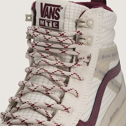 Vans - MTE Sk8-Hi GORE-TEX Insulated Shoe - Women's